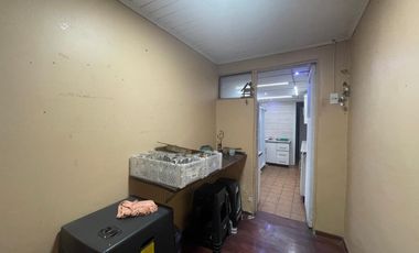 Casa En Pasaje Seguro - San Joaquín