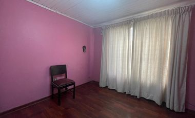 Casa En Pasaje Seguro - San Joaquín