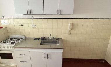 Departamento 2 ambientes. Olivos.