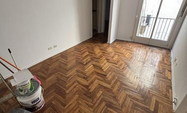 Departamento 2 ambientes. Olivos.