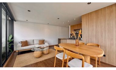 Apartamento para la renta amoblada en Envigado, piso 6