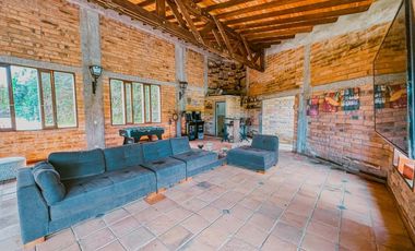 Casa en Arriendo en Alto de las Palmas