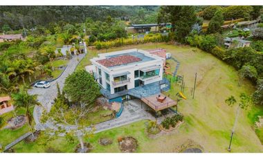 Casa en Arriendo en Alto de las Palmas