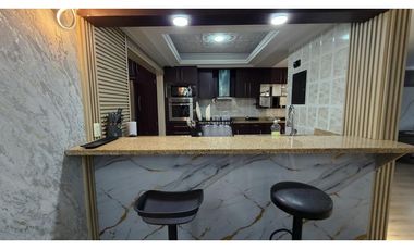 Penthouse para la venta y renta amoblada en Laureles, piso 10