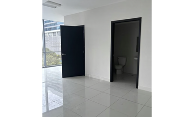 OFICINA  / COSTA DEL ESTE / BOULEVARD DEL ESTE  / 180M2