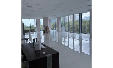 OFICINA  / COSTA DEL ESTE / BOULEVARD DEL ESTE  / 180M2