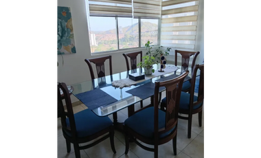 Melissa Foster Luxury Vende Apartamento en Condado del Rey MF1021