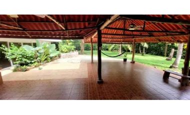 Melissa foster Luxury Vende Casa en Albrook MF943