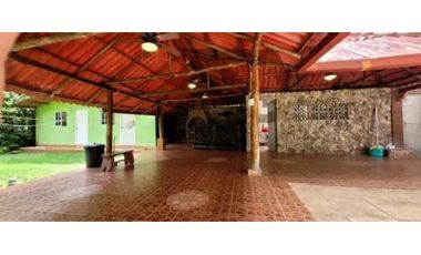 Melissa foster Luxury Vende Casa en Albrook MF943