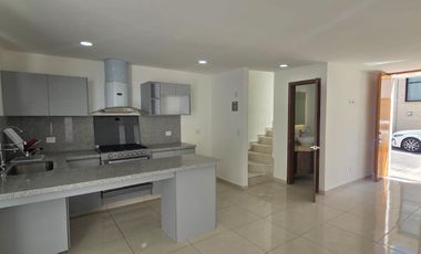 OPORTUNIDAD CASA EN VENTA en Álamo Residencial – Zona Cruz del Sur, Puebla