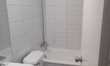 Casa en Arriendo en AV. RECOLETA,