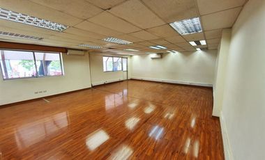 Bodega en Arriendo en Quilin // Municipalidad de Macul