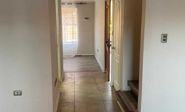 Casa en arriendo  en MACHALÍ