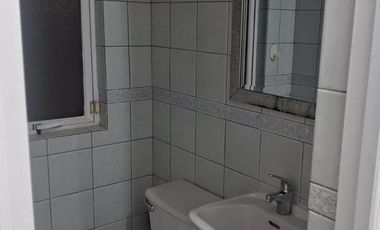SE ARRIENDA HERMOSA CASA EN ZONA RESIDENCIAL