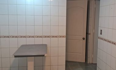 SE ARRIENDA HERMOSA CASA EN ZONA RESIDENCIAL