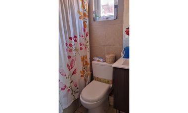 ¡Encantadora casa en venta en Buin con piscina!