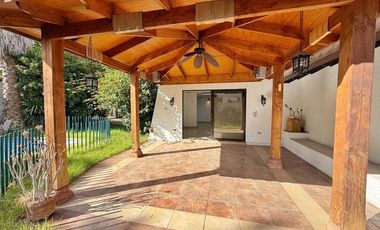Casa Comercial en Plaza Ossandon