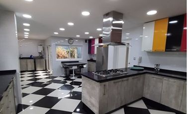Exclusiva Propiedad con Vista al Río Maipo!