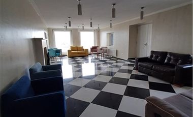 Exclusiva Propiedad con Vista al Río Maipo!