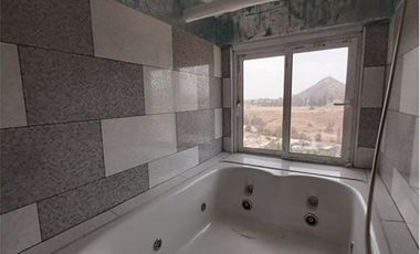 Exclusiva Propiedad con Vista al Río Maipo!