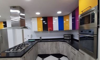 Exclusiva Propiedad con Vista al Río Maipo!