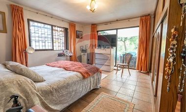 Amplia y luminosa casa en Macul (656 m2)