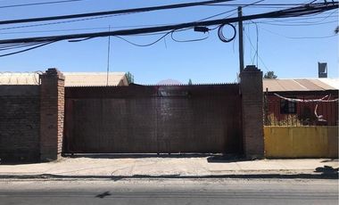 Terreno con 2  galpones La Vara!!