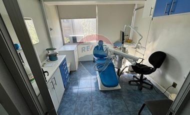 Centro médico 2 privados amoblada