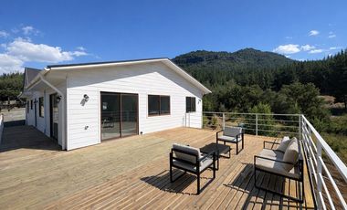 Casa Lago Colbún 5D/3B, Condominio LA PONDEROSA