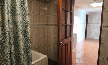 Casa En Venta En Lo Espejo,  SE ACEPTAN SUBSIDIOS!