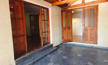 Casa En Venta En Lo Espejo,  SE ACEPTAN SUBSIDIOS!