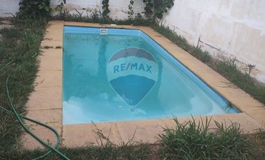 ¡Casa ideal en Larapinta, Lampa,  con piscina!