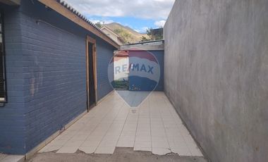¡Casa ideal en Larapinta, Lampa,  con piscina!