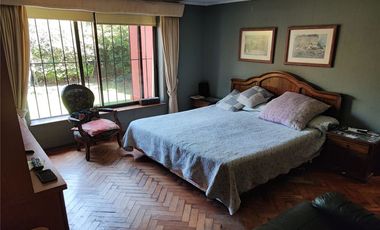 Se vende propiedad 7D+4B+5 Est. Ñuñoa