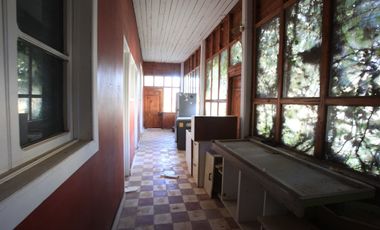 Gran casona comercial pleno centro Pichilemu