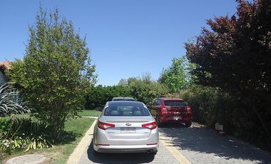 Linda Casa en Condominio Los Veleros