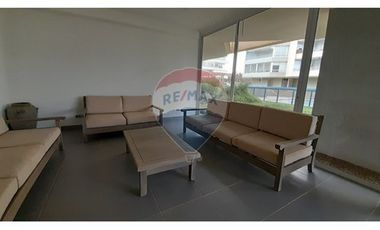 Venta departamento, frente al mar