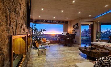 Exclusiva Casa en Punta de Lobos