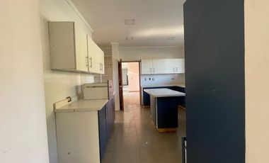 Venta Casa Estilo Colonial en Curicó