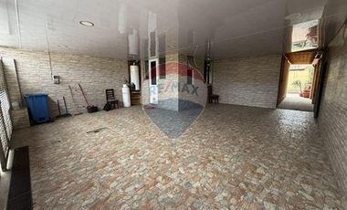 Casa 3D 3B con Piscina y Jacuzzi Quilicura