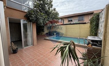 Casa 3D 3B con Piscina y Jacuzzi Quilicura
