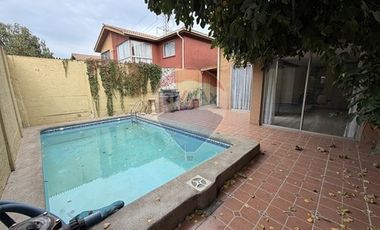 Casa 3D 3B con Piscina y Jacuzzi Quilicura