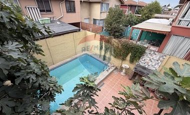 Casa 3D 3B con Piscina y Jacuzzi Quilicura