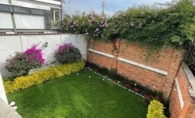 Casa en venta en San Nicolás Totolapan, La Magdalena Contreras, Ciudad de México