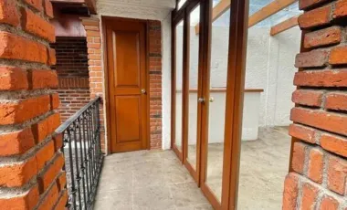 Casa en venta en San Nicolás Totolapan, La Magdalena Contreras, Ciudad de México