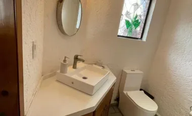 Casa en venta en San Nicolás Totolapan, La Magdalena Contreras, Ciudad de México