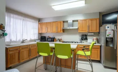 Casa en venta en San Nicolás Totolapan, La Magdalena Contreras, Ciudad de México