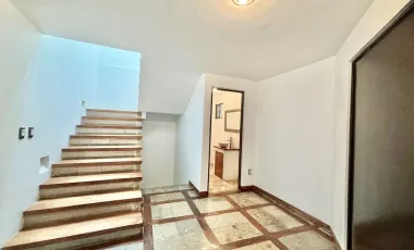 Casa en venta en Barrio San Francisco, La Magdalena Contreras, Ciudad de México