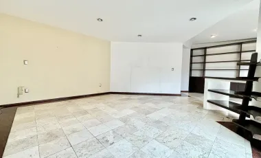 Casa en venta en Barrio San Francisco, La Magdalena Contreras, Ciudad de México