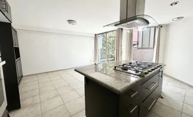 Casa en venta en Barrio San Francisco, La Magdalena Contreras, Ciudad de México